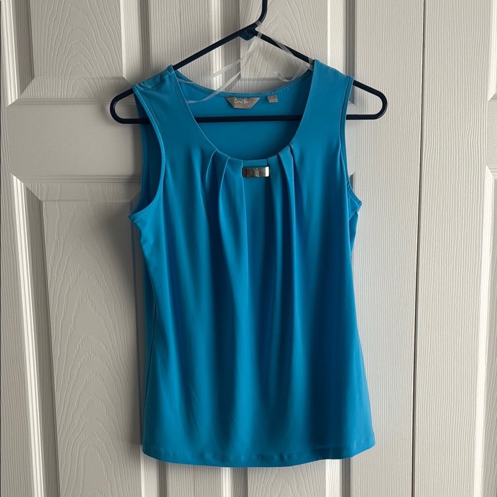 Woman’s Coral Bay Blue Sleeveless Top.